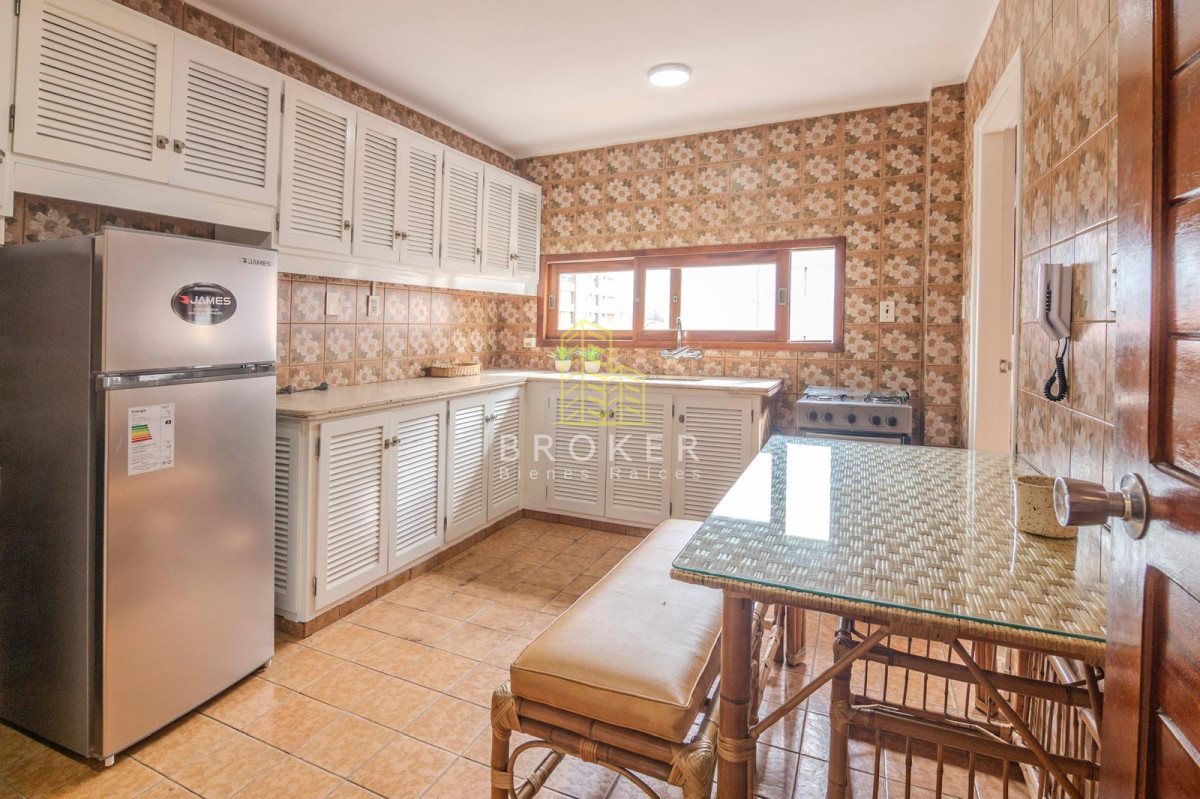 Apartamento ID.2397/Venta_Apartamento,_4_dormitorios,_Península,_Punta_del_Este - Venta Apartamento, 4 dormitorios, Península, Punta del Este