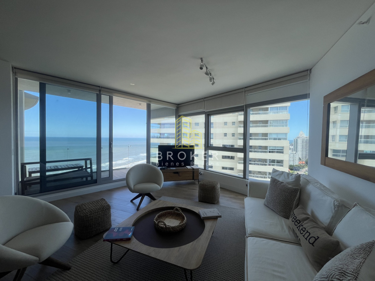 Apartamento ID.2145/Apartamento_de_2_dormitorios_en_Alquiler_de_Temporada_con_vista_al_Mar_y_Servicios_Trump_Tower_Punta_del_Este_Uruguay - Apartamento de 2 dormitorios en Alquiler de Temporada con vista al Mar y Servicios Trump Tower Punta del Este Uruguay