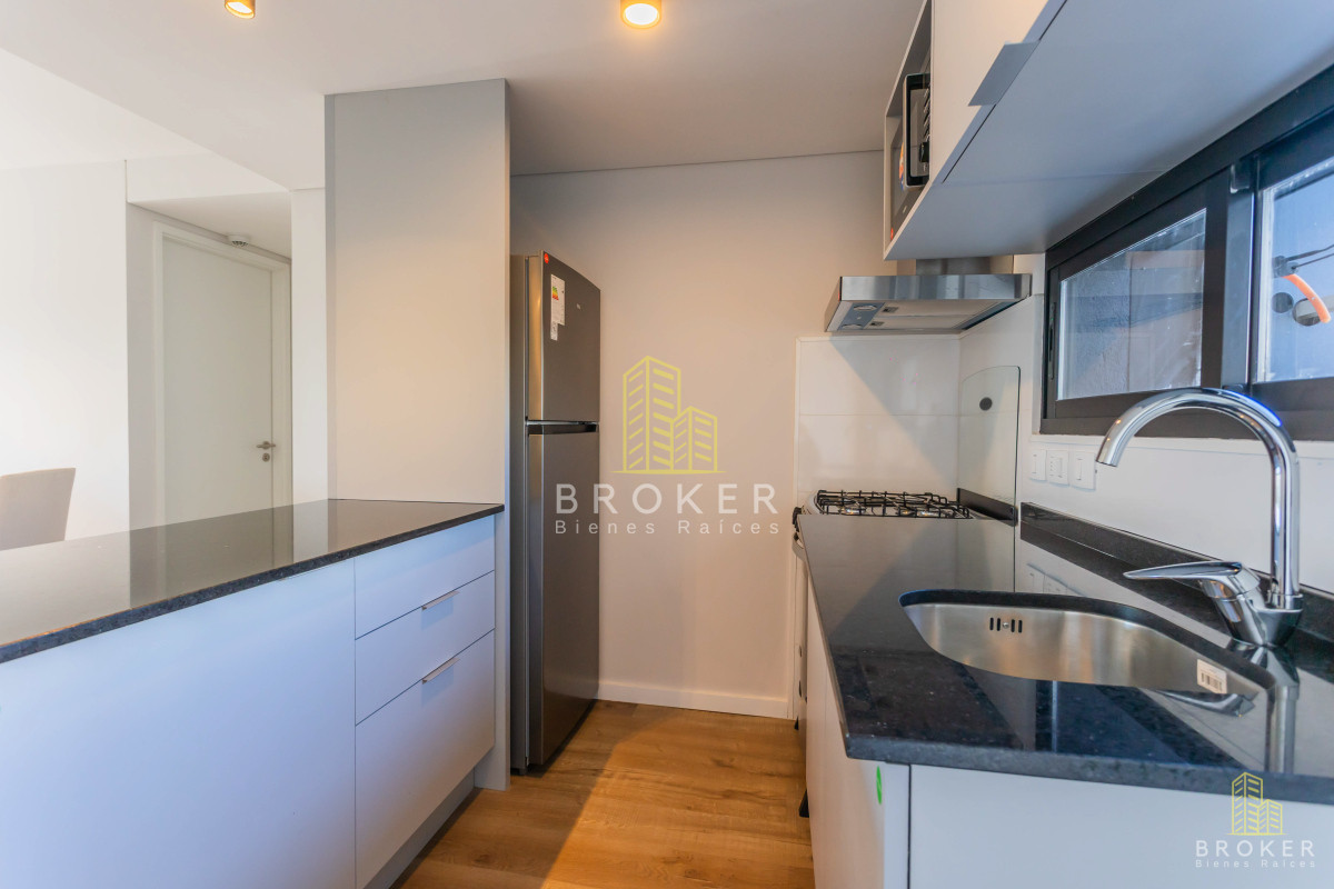 Apartamento ID.8628 - Venta apartamento NOSTRUM CENTRAL Centro 2 dormitorios 1 baño a estrenar