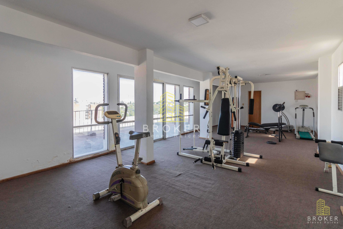 Apartamento ID.2041/Venta_apartamento_3_dormitorios_Malvin_Rambla,_2_baños_completos - Venta apartamento 3 dormitorios Malvin Rambla, 2 baños completos