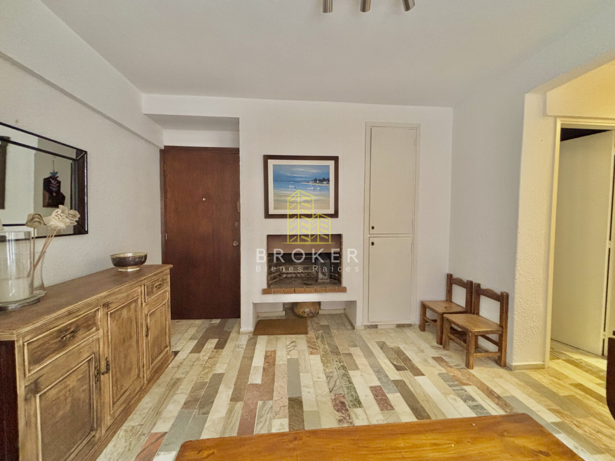 Apartamento ID.8523/Apartamento_en_Venta,_frente_al_mar_en_Península,_Punta_del_Este - Apartamento en Venta, frente al mar en Península, Punta del Este