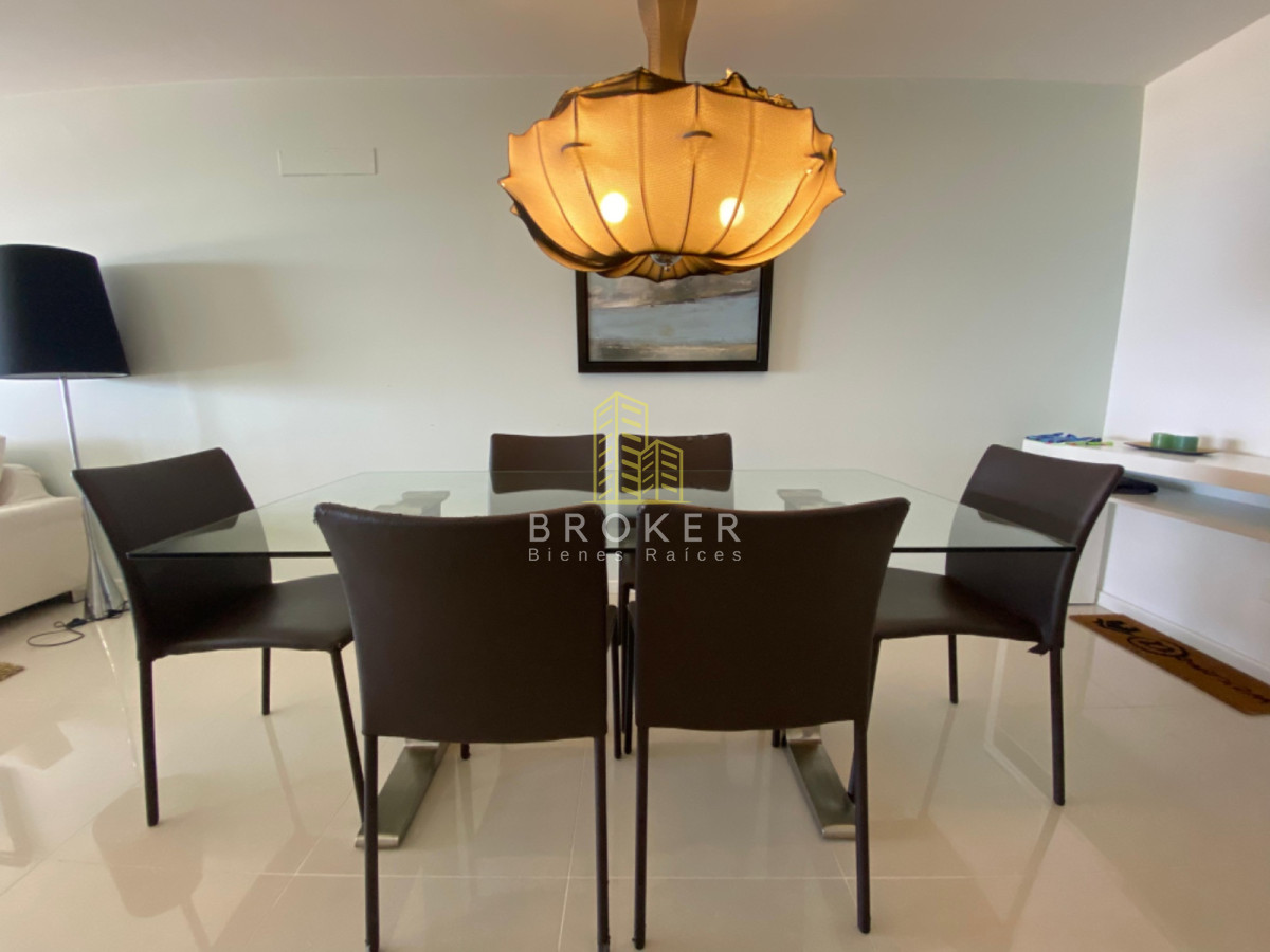 Venta departamento con increíble vista al mar, en Playa Brava Punta del Este - GoPunta - Portal Inmobiliario de Punta del Este - Maldonado