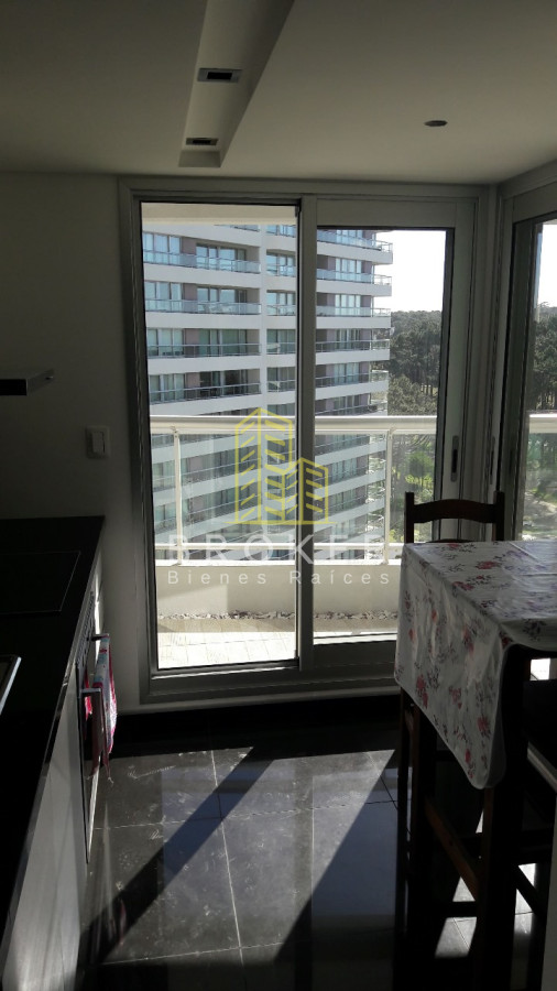 Apartamento ID.2210/Alquiler_anual_e_invernal_de_apartamento_de_un_dormitorio_en_Look_Brava - Alquiler anual e invernal de apartamento de un dormitorio en Look Brava