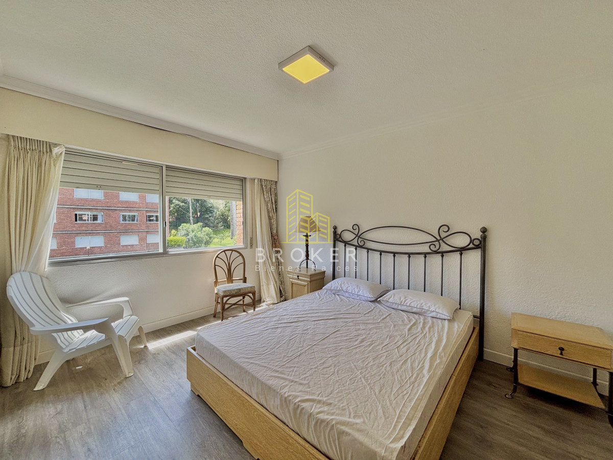 Apartamento ID.9491/venta_apartamento_punta_del_este_mansa_parrillero - venta apartamento punta del este mansa parrillero