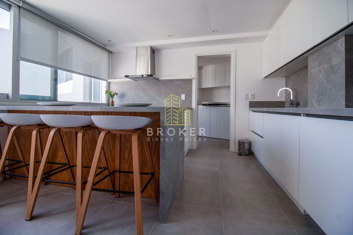 Apartamento ID.734/Venta_apartamento_penthouse_punta_del_este_mansa_pinares_ - Venta apartamento penthouse punta del este mansa pinares 