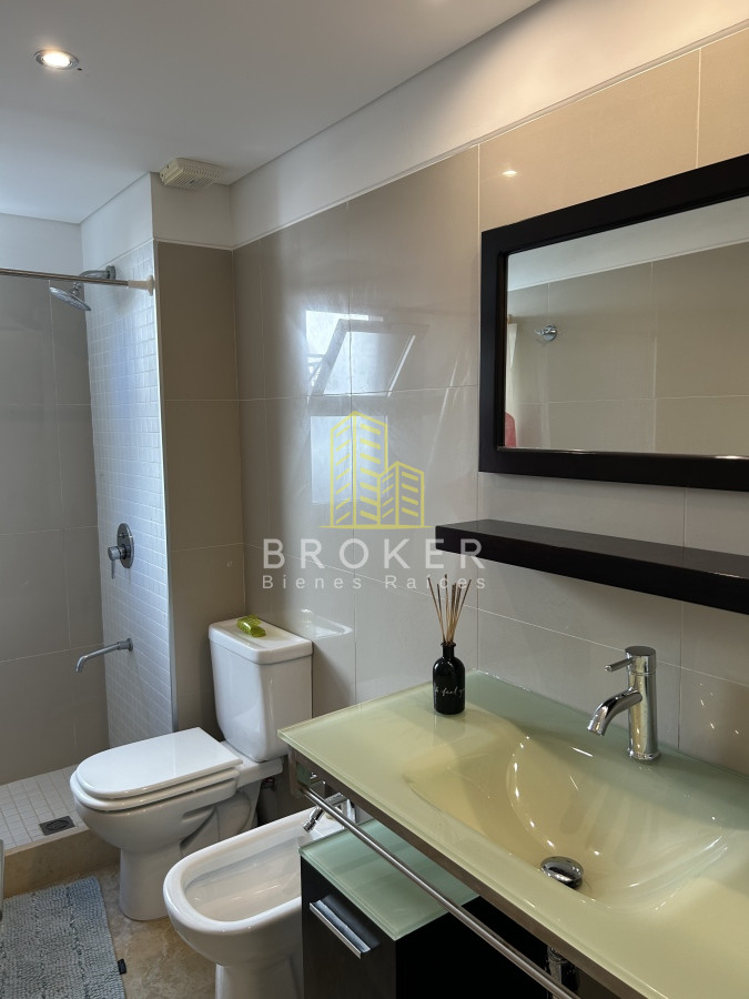 Apartamento ID.696/Apartamento_4_dormitorios_en_Playa_Brava_Rincon_del_Indio - Apartamento 4 dormitorios en Playa Brava Rincon del Indio. Punta del Este, Uruguay.