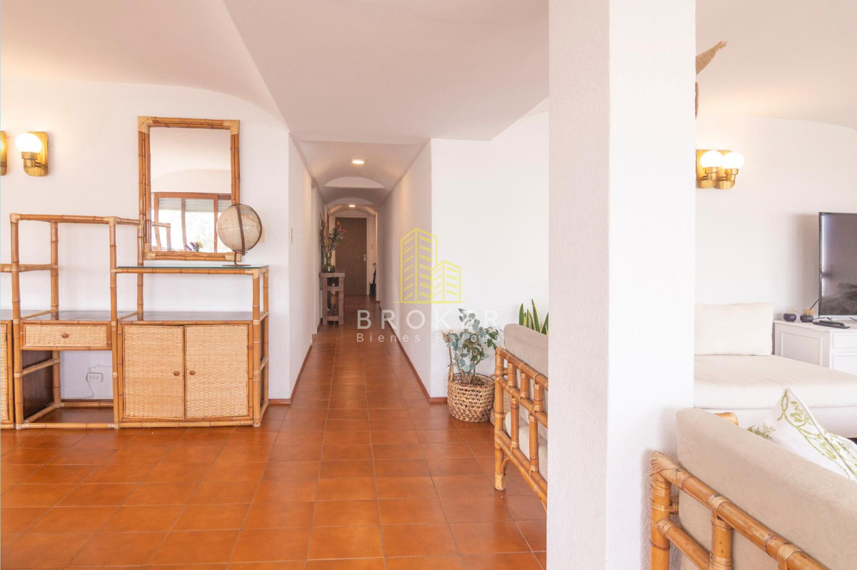 Apartamento ID.2397/Venta_Apartamento,_4_dormitorios,_Península,_Punta_del_Este - Venta Apartamento, 4 dormitorios, Península, Punta del Este