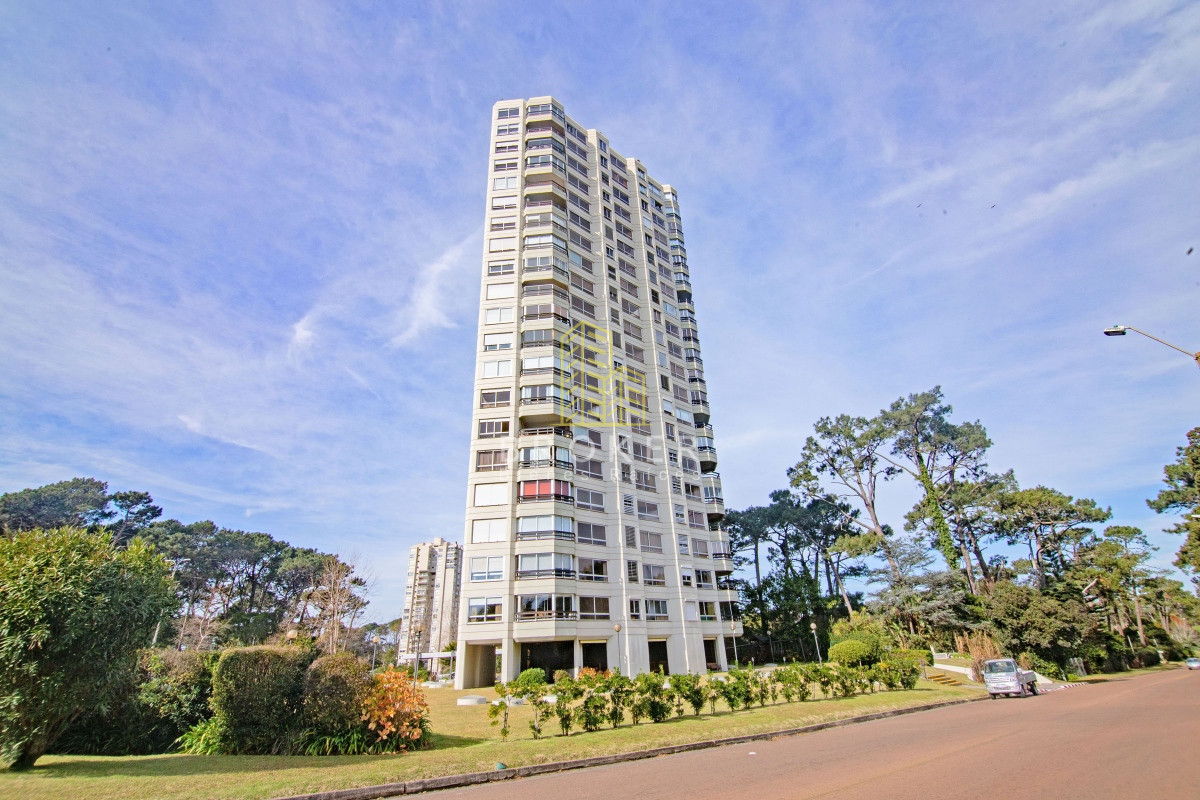 Apartamento ID.349/venta_apartamento_Roosevelt_punta_del_este - Venta Apartamento Roosevelt Punta del Este 3 dormitorios