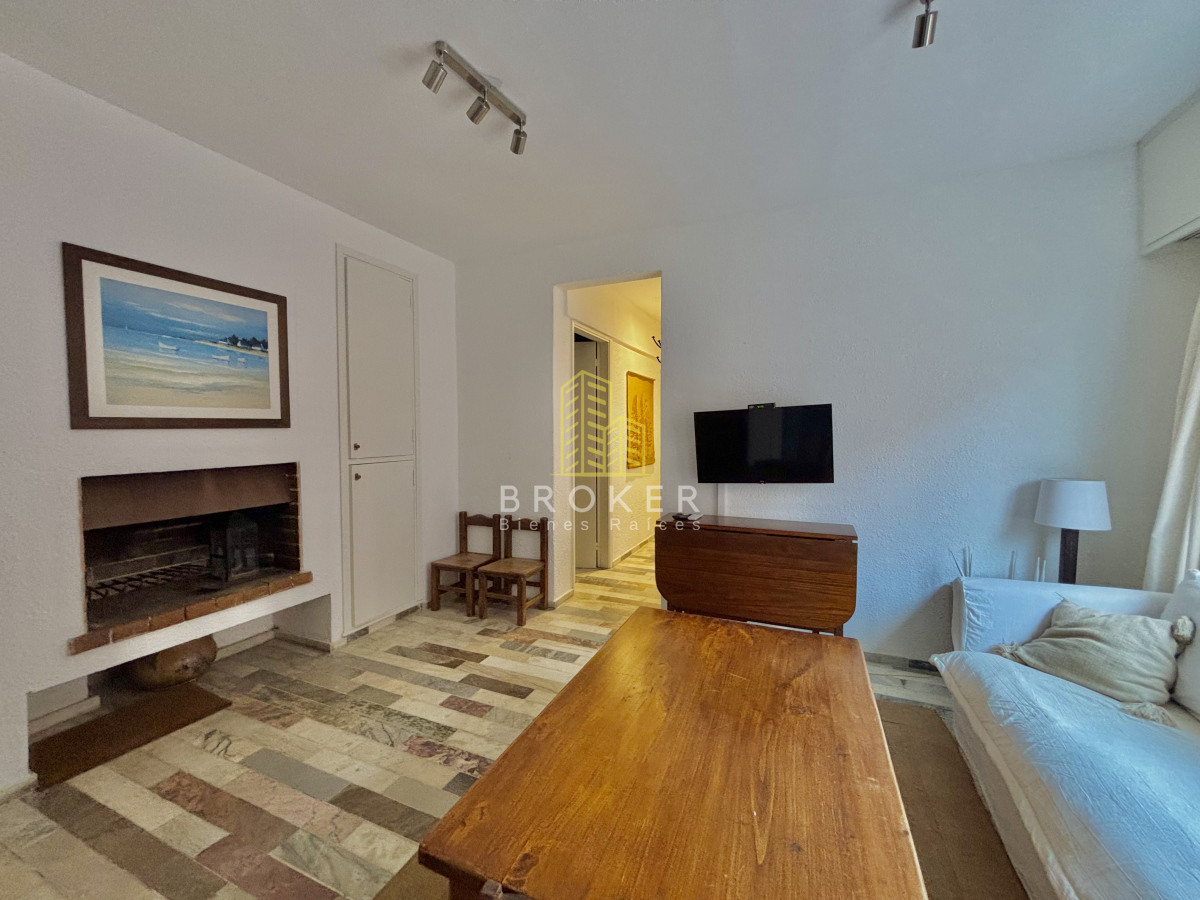 Apartamento ID.8523/Apartamento_en_Venta,_frente_al_mar_en_Península,_Punta_del_Este - Apartamento en Venta, frente al mar en Península, Punta del Este