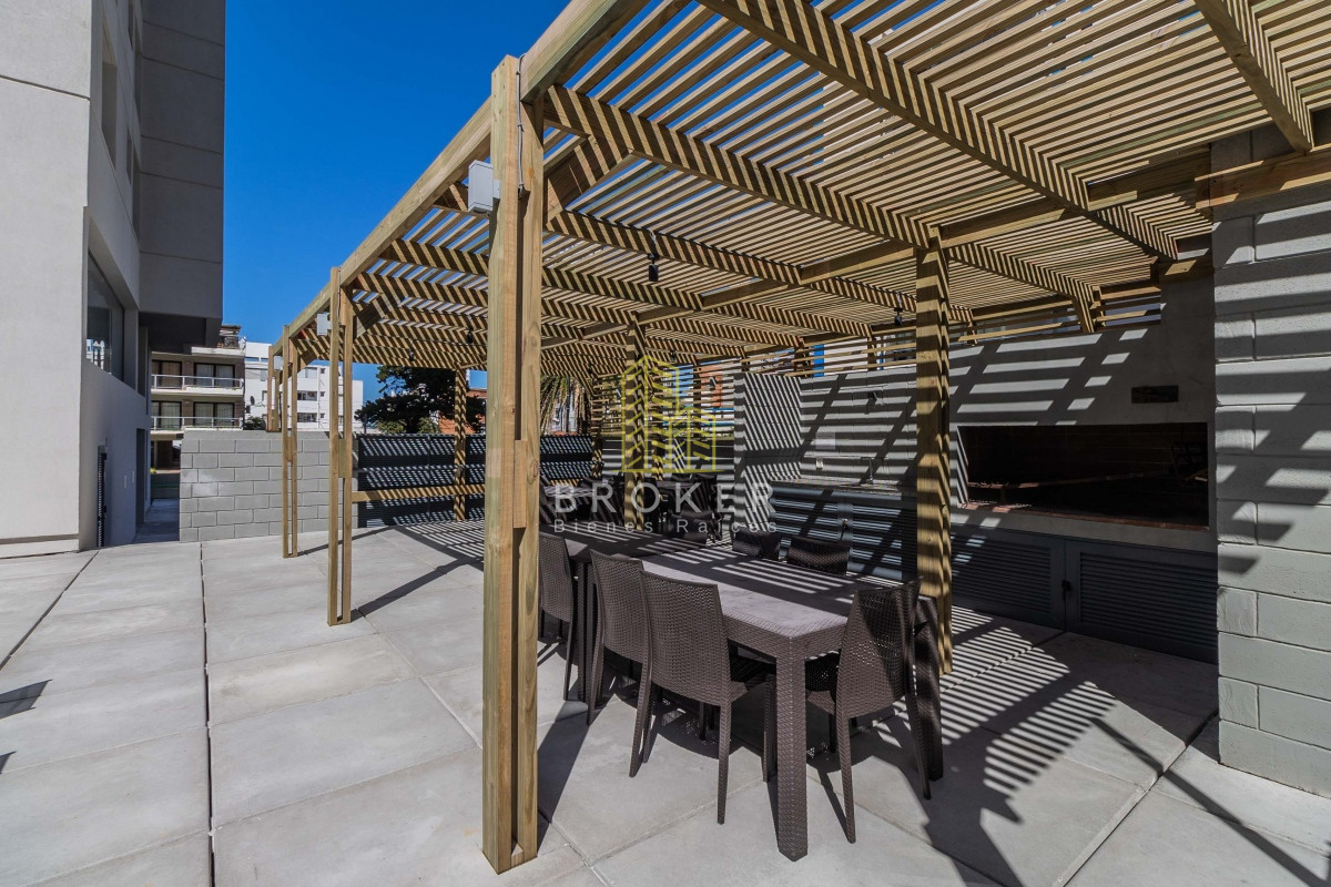 Apartamento ID.604/ - OPORTUNIDAD Apartamento en Venta 2 dormitorios con Vista al Mar en Playa Brava Punta del Este