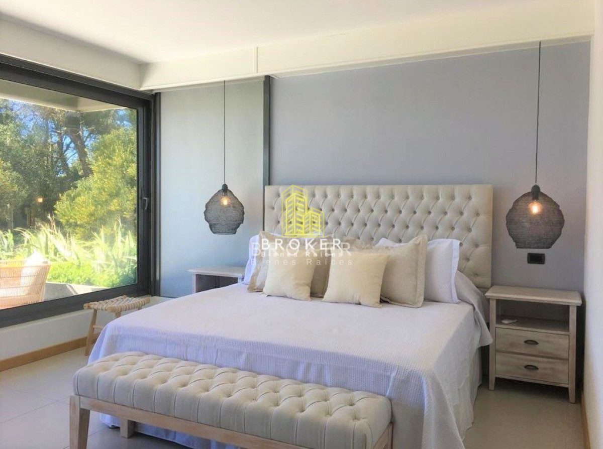 Apartamento ID.61 - Apartamento En Venta De 3 Dormitorios En Playa Brava