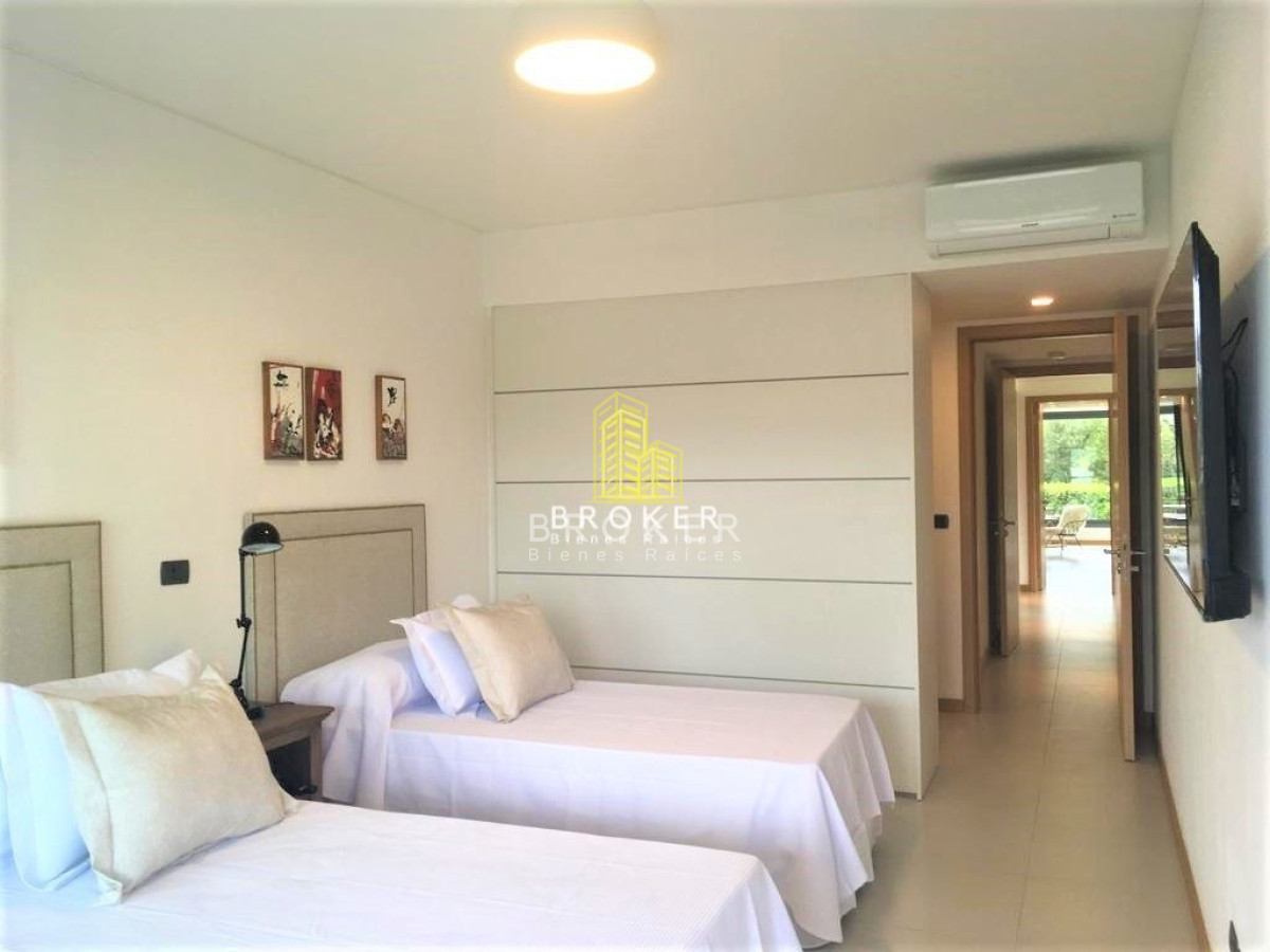 Apartamento ID.61 - Apartamento En Venta De 3 Dormitorios En Playa Brava