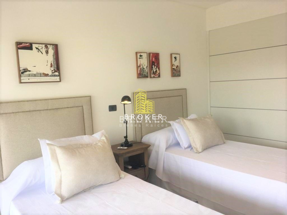 Apartamento ID.61 - Apartamento En Venta De 3 Dormitorios En Playa Brava