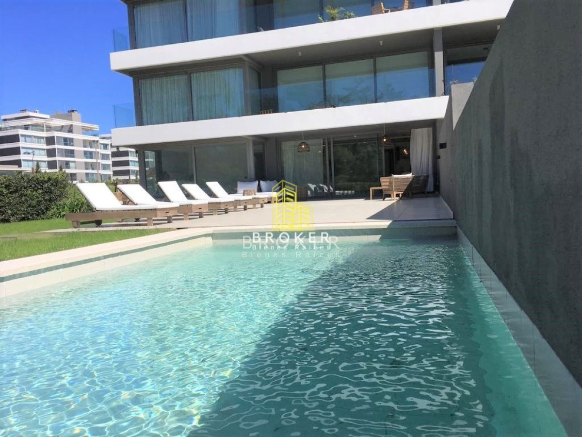 Apartamento ID.61 - Apartamento En Venta De 3 Dormitorios En Playa Brava