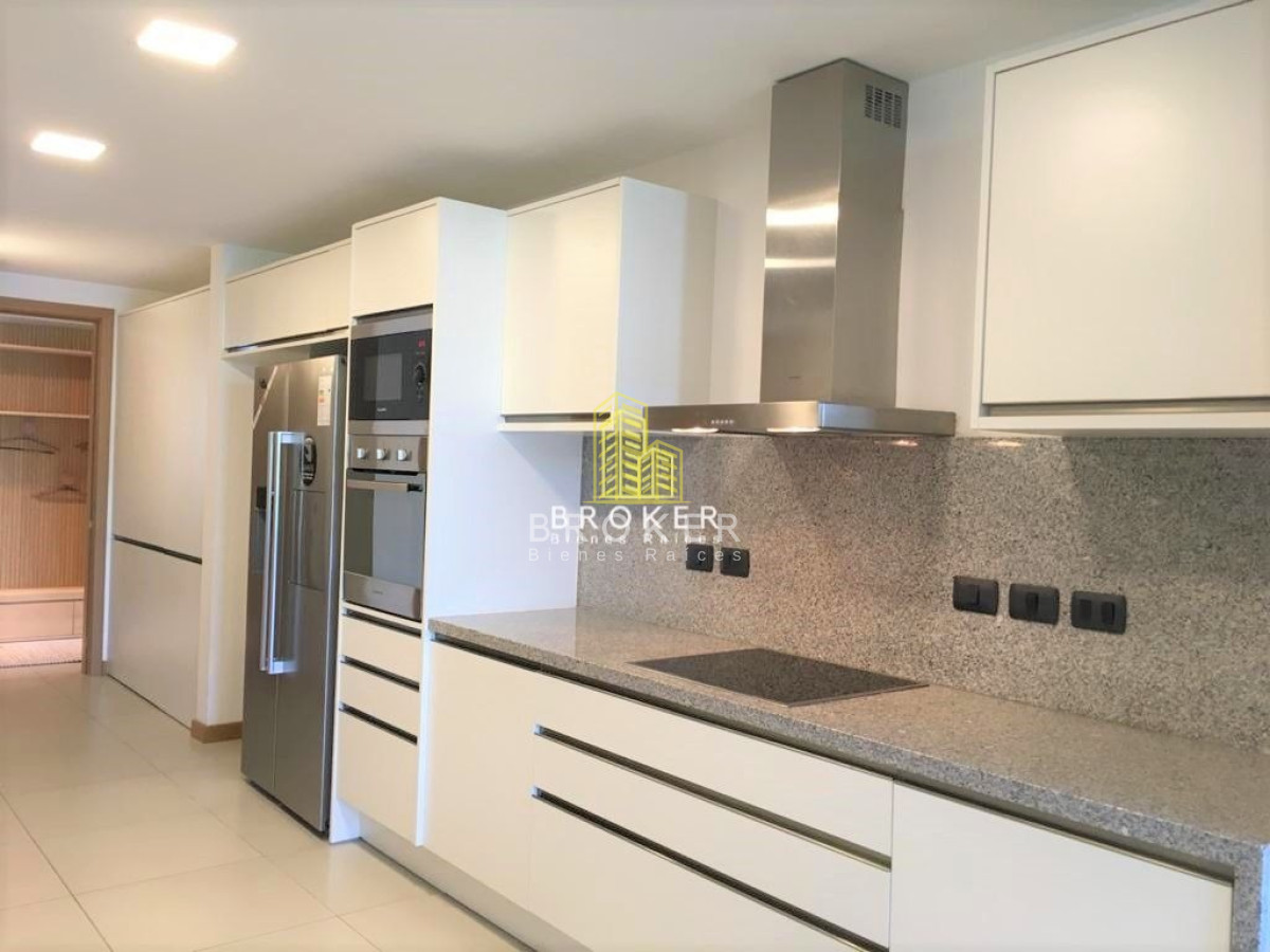 Apartamento ID.61 - Apartamento En Venta De 3 Dormitorios En Playa Brava
