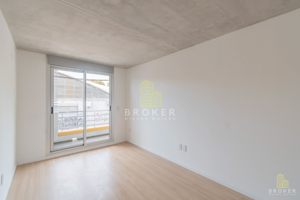 Apartamento ID.8640/ALQUILER_APARTAMENTO_1_DORMITORIO_CON_BALCÓN_Y_GARAGE_TRES_CRUCES_ - ALQUILER APARTAMENTO 1 DORMITORIO CON BALCÓN Y OPCIÓN GARAGEGARAGE TRES CRUCES 