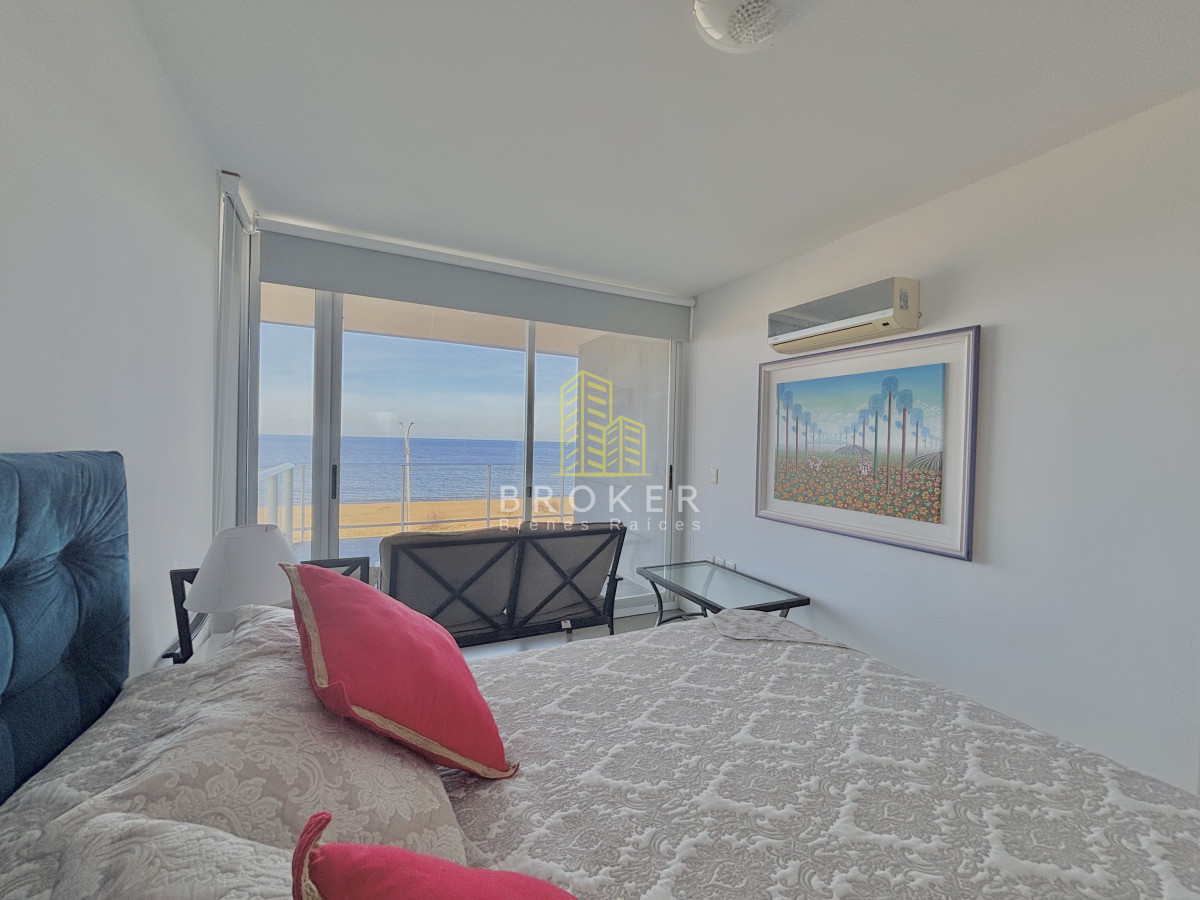 Apartamento ID.9162/Venta_apartamento_Punta_del_Este_2_dormitorios_playa_mansa_punta_del_este_vista_al_mar_ - Venta apartamento Punta del Este 2 dormitorios playa mansa punta del este vista al mar 