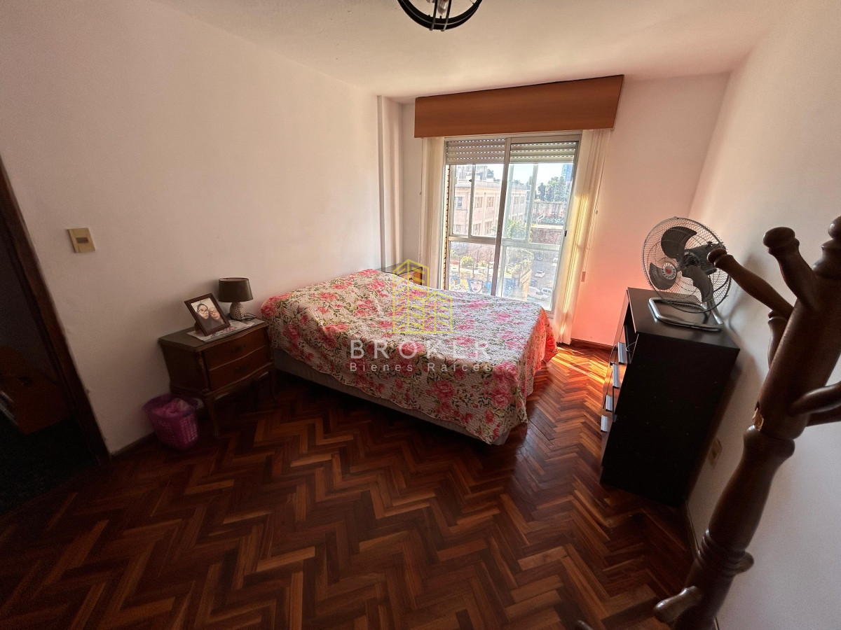 Apartamento ID.1012/Apto_3_dormitorios_en_VENTA_en_Barrio_Sur_frente_a_la_rambla - Apto 3 dormitorios en VENTA en Barrio Sur frente a la rambla