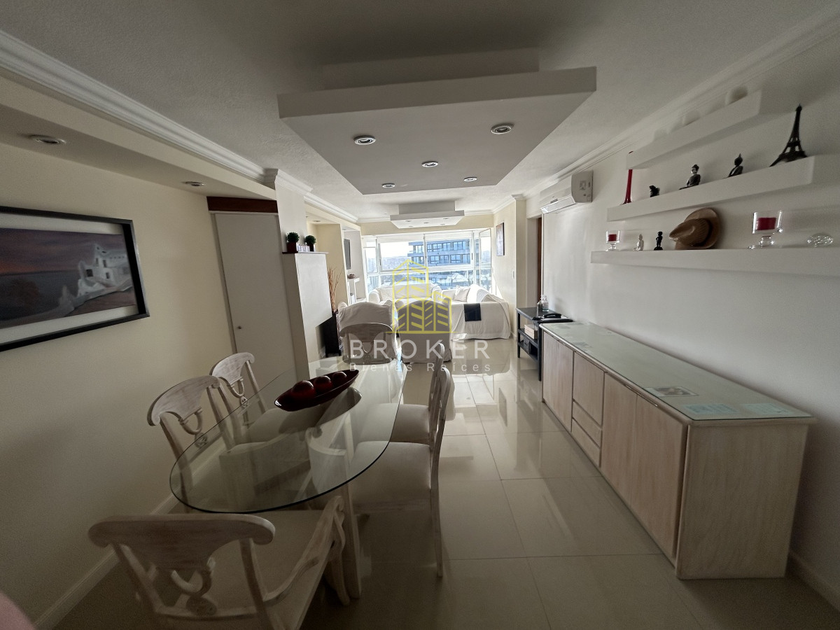 Apartamento ID.1752/Venta_de_apartamento_en_Roosevelt_piso_alto_2_dormitorios_con_una_vista_espectacular._Punta_del_Este._Uruguay - Venta de apartamento en Roosevelt piso alto 2 dormitorios con una vista espectacular. Punta del Este. Uruguay