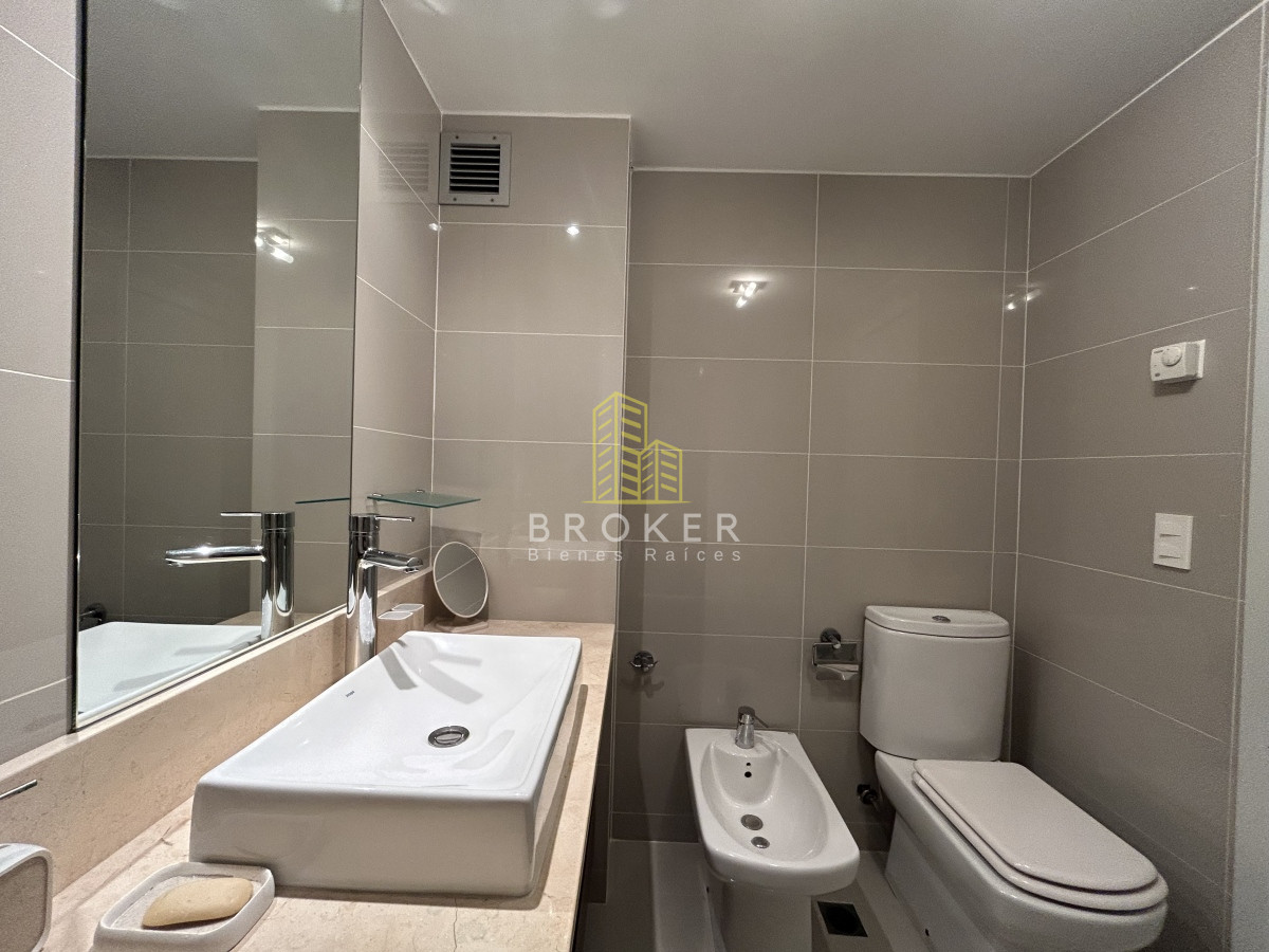 Apartamento ID.1150/Venta_de_hermoso_apartamento_por_roosevelt_de_dos_dormitorios._Punta_del_Este._Uruguay - Venta de hermoso apartamento por roosevelt de dos dormitorios. Punta del Este. Uruguay