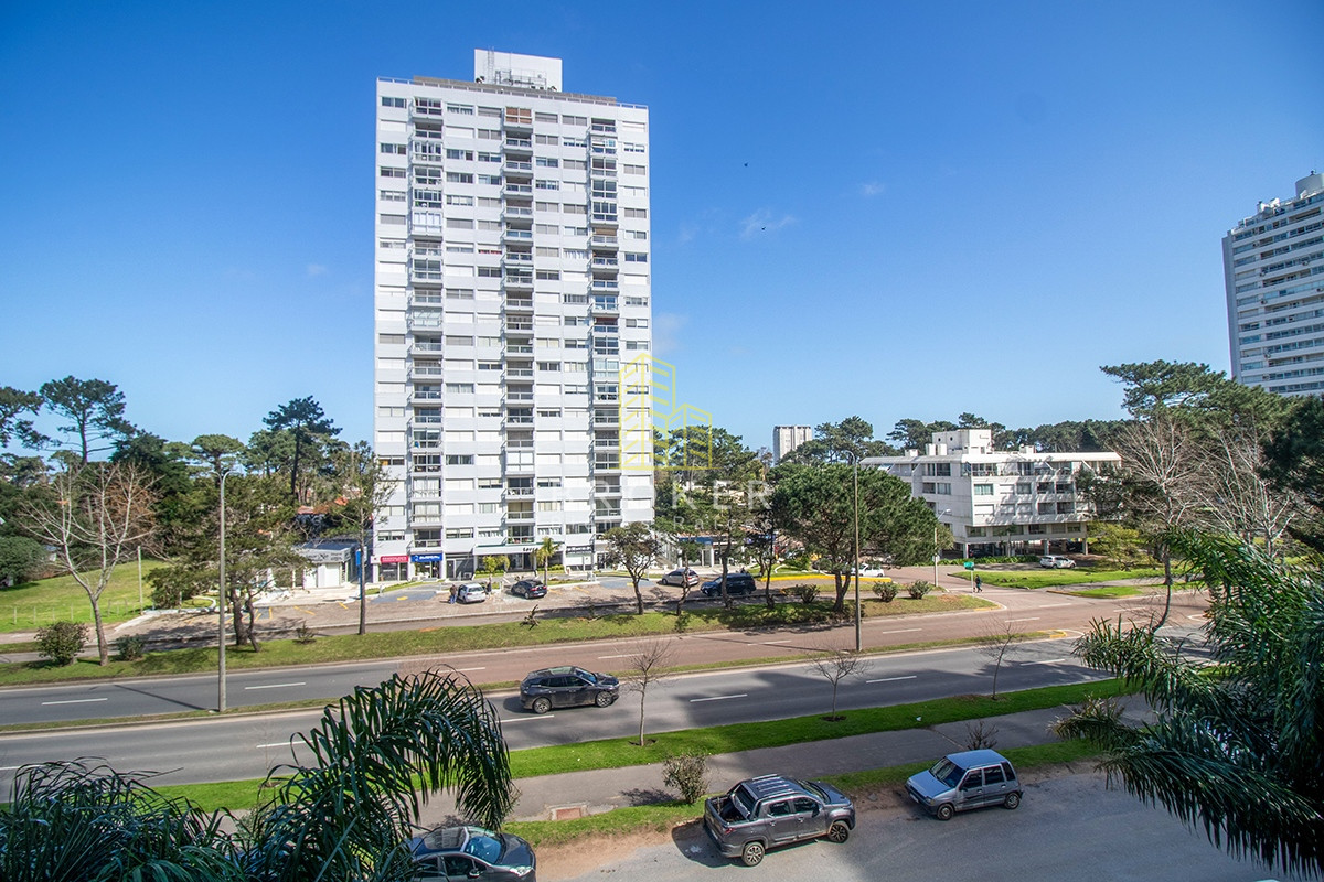 Apartamento ID.1610/Venta_Apartamentro_2_dormitoris_2_baños_en_Punta_del_Este - Venta Apartamentro 2 dormitoris 2 baños en Punta del Este