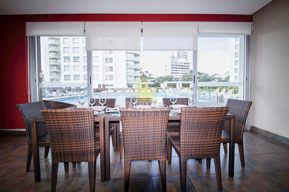 Apartamento ID.8842/Alquiler_de_temporada_espectacular_departamento_en_Edificio_Ocean_Drive - Alquiler de temporada espectacular departamento en Edificio Ocean Drive