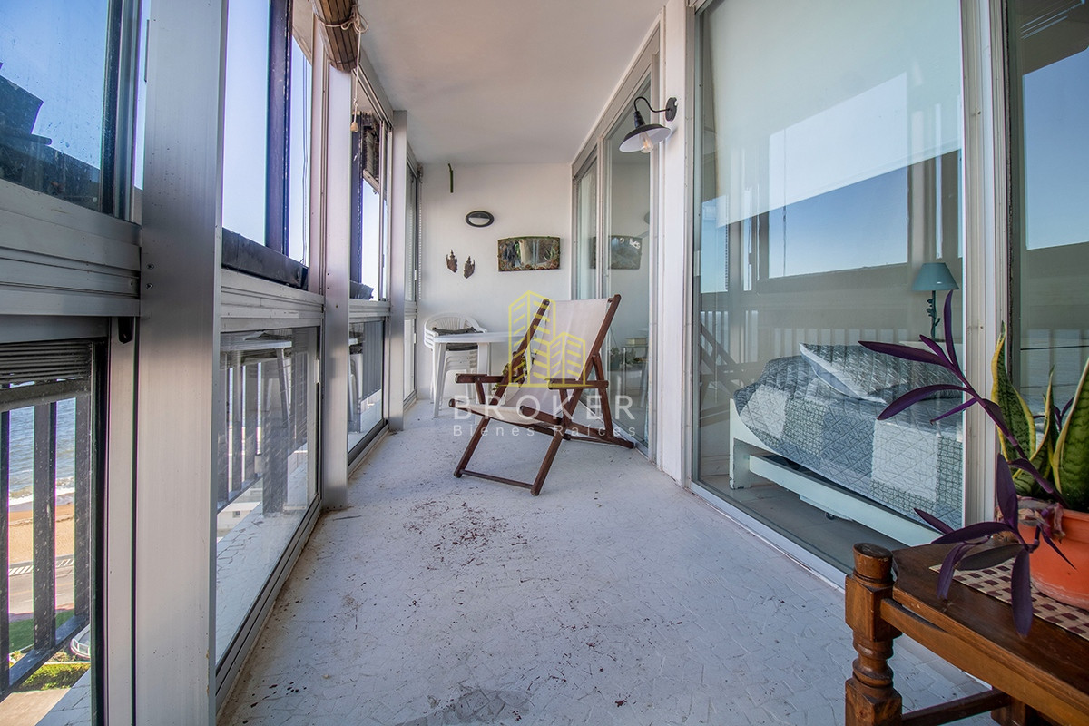 Apartamento ID.682/Apartamento_vista_al_mar_2_Dorm._en_VENTA,_Península,_Punta_del_Este - Apartamento vista al mar 2 Dorm. en VENTA, Península, Punta del Este