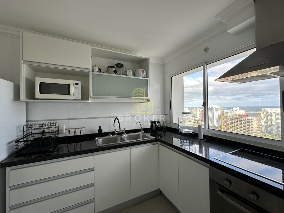 Apartamento ID.8556/Oportunidad_apartamento_3_dormitorios_en_venta_en_Casino_Tower - Oportunidad apartamento 3 dormitorios en venta en Casino Tower