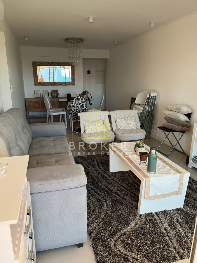 Apartamento ID.1153/Apto_2_dormitorios_en_Alquiler_-_Parada_7_de_la_Brava_con_vista_al_mar - Apto 2 dormitorios en Alquiler - Parada 7 de la Brava con vista al mar