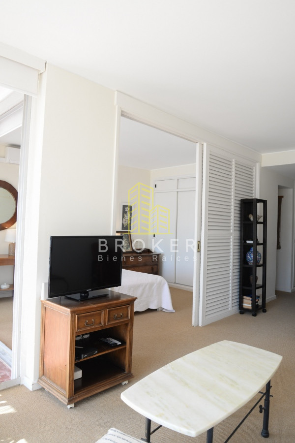 Apartamento ID.525/Venta_Apartamento_1_dormitorio_Península_Punta_del_Este_vista_al_mar - Venta Apartamento 1 dormitorio Península Punta del Este vista al mar