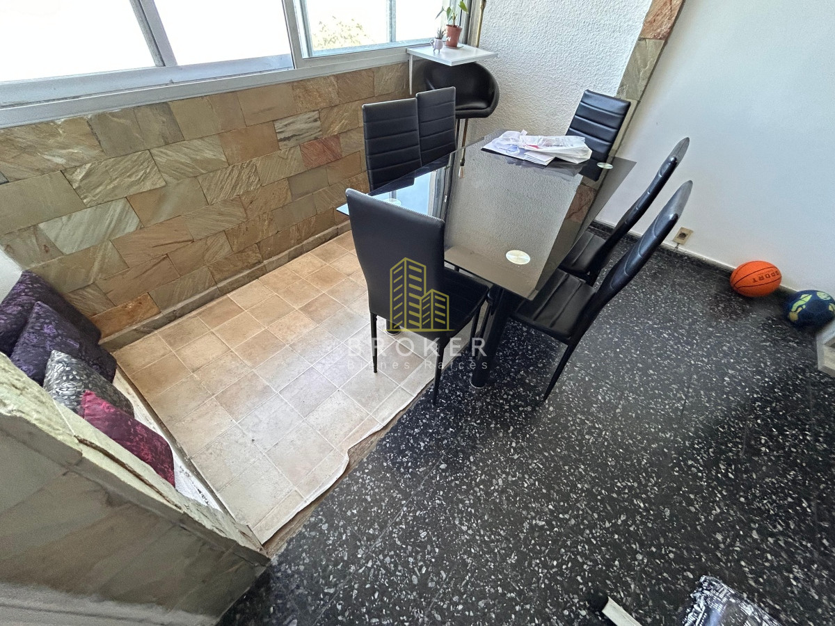 Apartamento ID.1012/Apto_3_dormitorios_en_VENTA_en_Barrio_Sur_frente_a_la_rambla - Apto 3 dormitorios en VENTA en Barrio Sur frente a la rambla