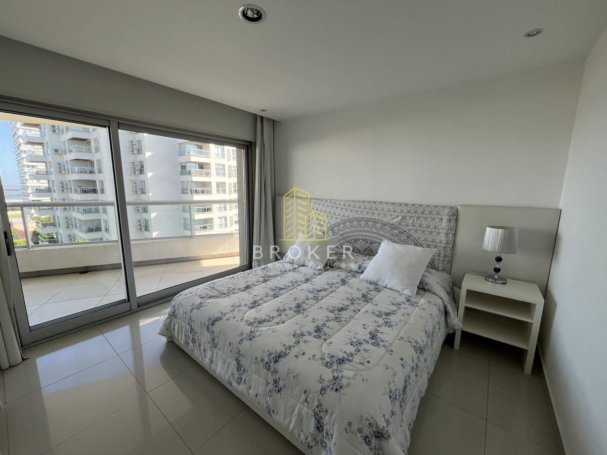 Apartamento ID.2152/Apartamento_3_Dormitorios_mas_dependencia_en_Alquiler_de_Temporada_en_la_Brava_con_Vista_al_Mar__Punta_del_Este_Maldonado - Apartamento 3 Dormitorios mas dependencia en Alquiler de Temporada en la Brava con Vista al Mar  Punta del Este Maldonado