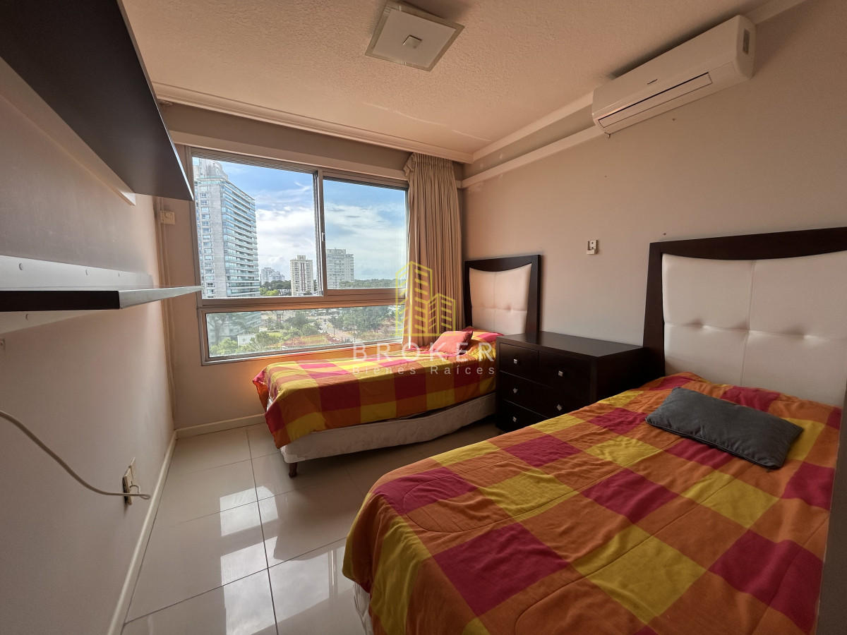 Apartamento ID.2248/Apartamento_en_Venta_3_dormitorios_Brava_Ocean_Drive_Punta_del_Este_ - OPORTUNIDAD Apartamento en Venta 3 dormitorios Brava Ocean Drive Punta del Este 