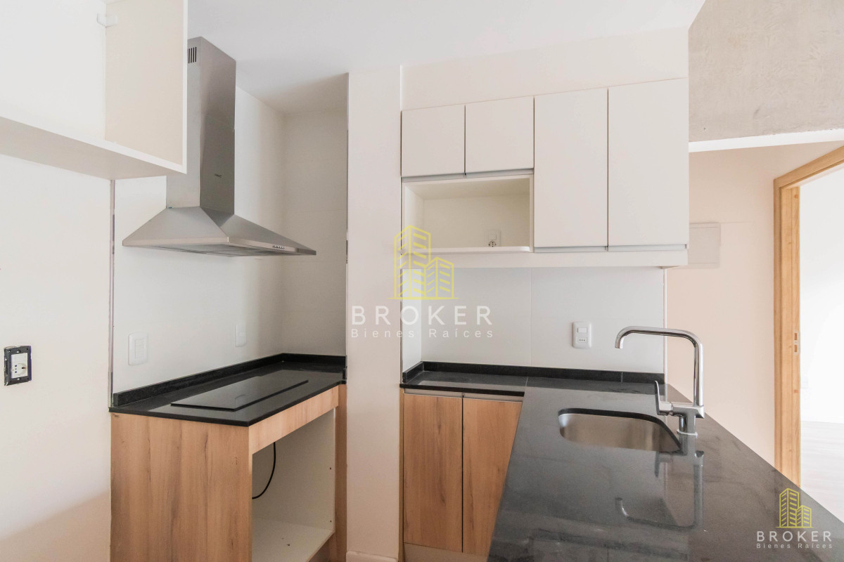 Apartamento ID.8621/ALQUILER_APARTAMENTO_1_DORMITORIO_CON_PATIO_-_OPCIÓN_GARAGE_TRES_CRUCES_ - ALQUILER APARTAMENTO 1 DORMITORIO CON PATIO - OPCIÓN GARAGE TRES CRUCES 