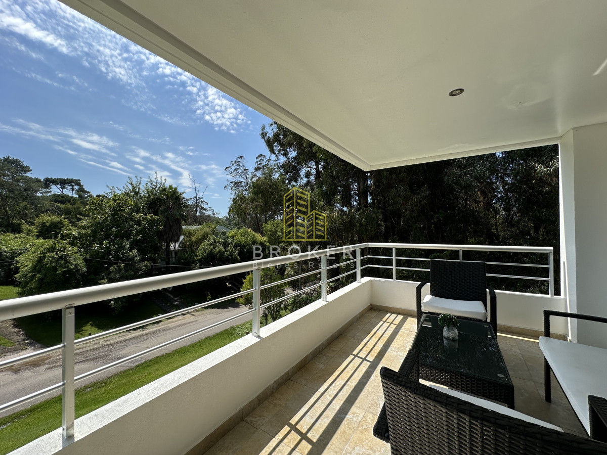 Apartamento ID.813/Venta_de_Penthouse_en_rincon_del_indio,_tres_dormitorios_y_terraza._Punta_del_Este,_Uruguay - Venta de Penthouse en rincon del indio, tres dormitorios y terraza. Punta del Este, Uruguay