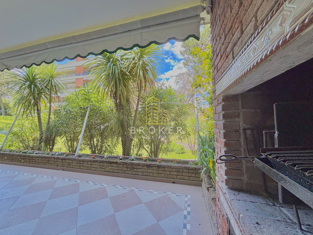 Apartamento ID.9490/venta_punta_del_este_apartamento_parrillero_piscina_mansa - venta punta del este apartamento parrillero piscina mansa