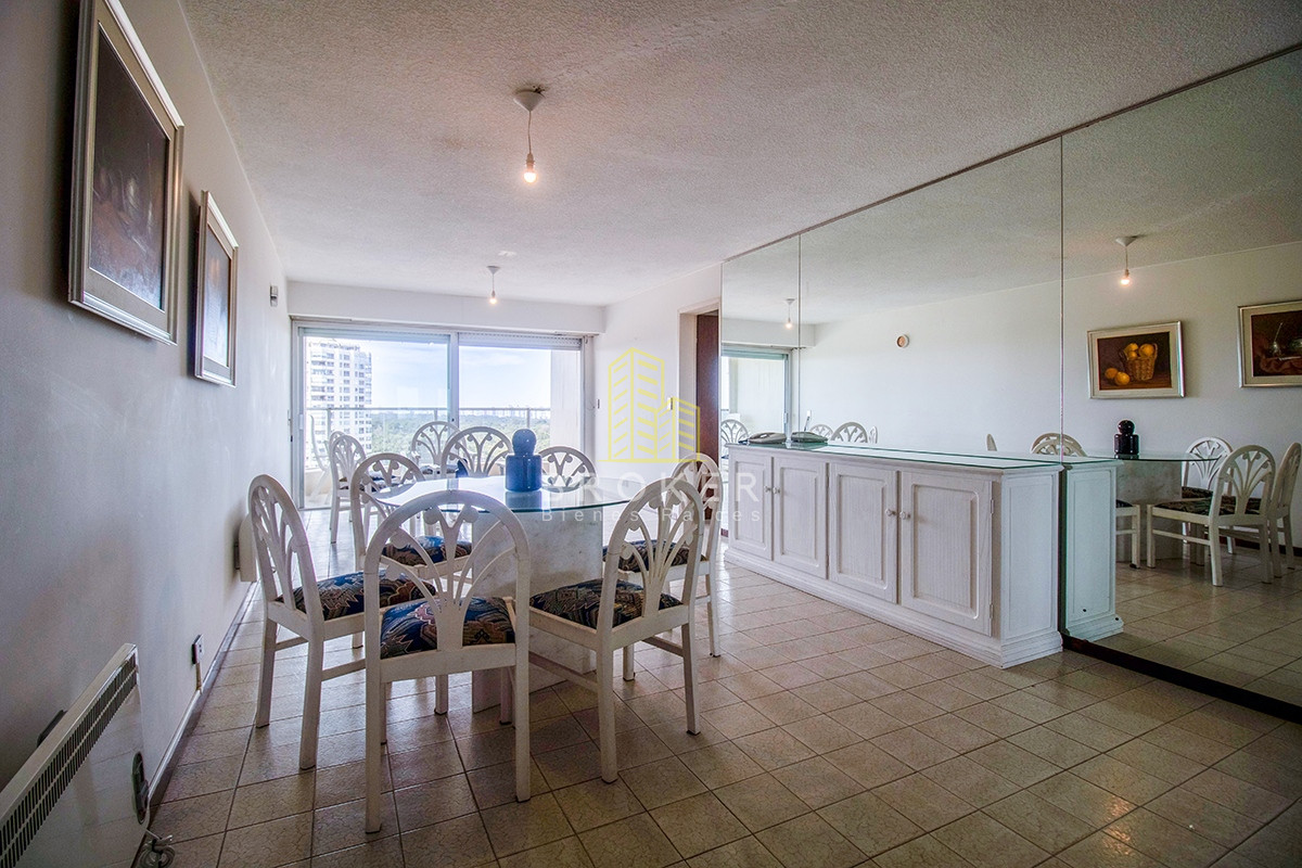 Apartamento ID.1741/Oportunidad_venta_de_apartamento_piso_alto_en_Roosevelt,_dos_dormitorios._Punta_del_Este,_Uruguay. - Oportunidad venta de apartamento piso alto en Roosevelt, dos dormitorios. Punta del Este, Uruguay.