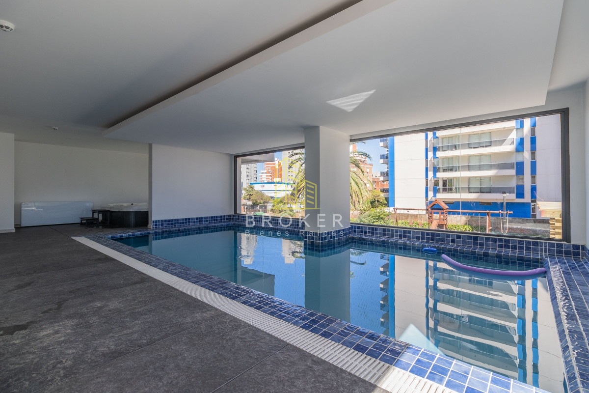 Apartamento ID.604/ - OPORTUNIDAD Apartamento en Venta 2 dormitorios con Vista al Mar en Playa Brava Punta del Este