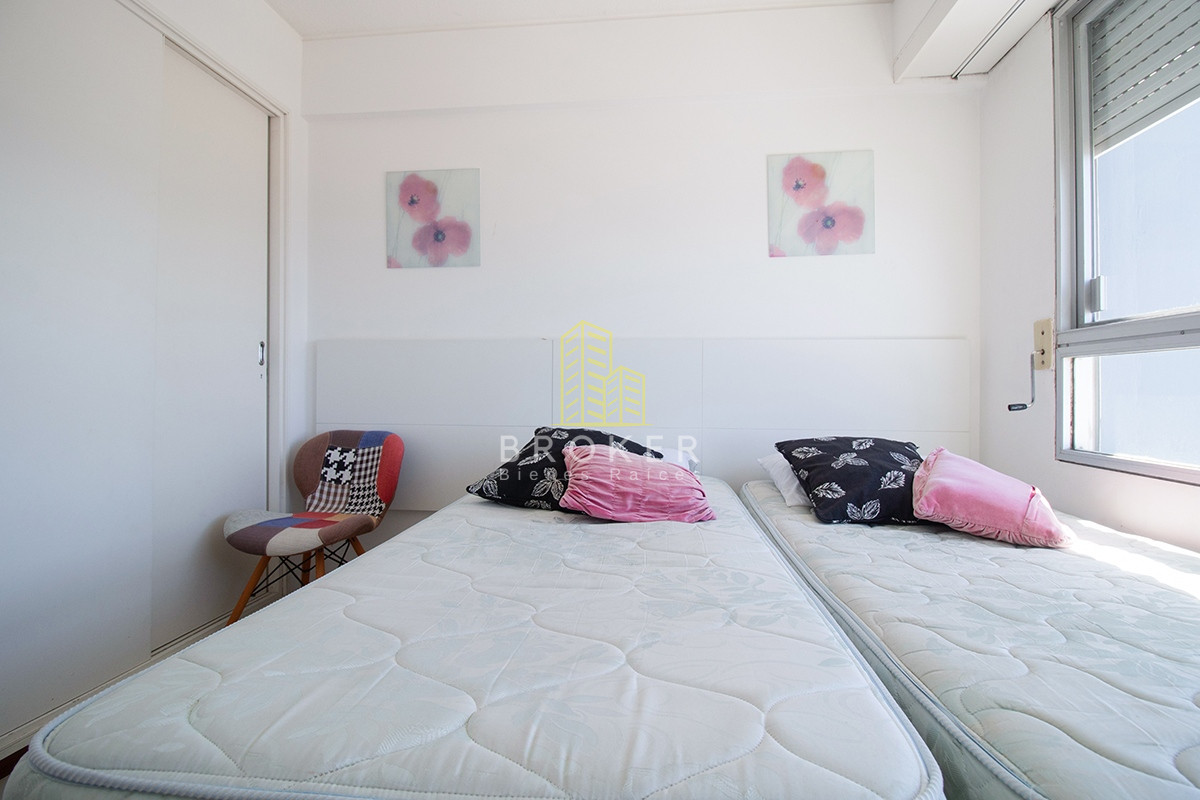 Apartamento ID.785/Oportunidad_en_venta_de_apartamento_con_vista_al_mar_en_Peninsula_-_Punta_del_este - Oportunidad en venta de apartamento con vista al mar en Peninsula - Punta del este