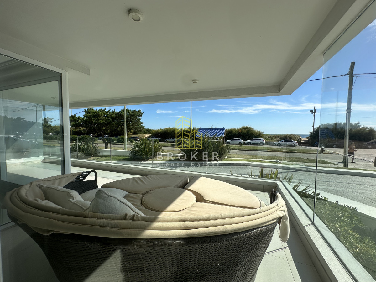 Apartamento ID.2298/OPORTUNIDAD_EN_PRIMERA_LINEA_MANSA_A_SOLO_419.000USD,_3_DORMITORIOS_Y_DEPENDENCIA. - OPORTUNIDAD EN PRIMERA LINEA MANSA A SOLO 419.000USD, 3 DORMITORIOS Y DEPENDENCIA.