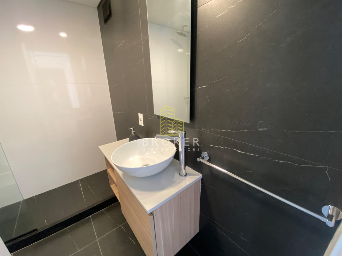 Apartamento ID.8422/Venta_Apartamento_A_Estrenar_2_dormitorios,_Punta_Carretas - Venta Apartamento A Estrenar 2 dormitorios, Punta Carretas