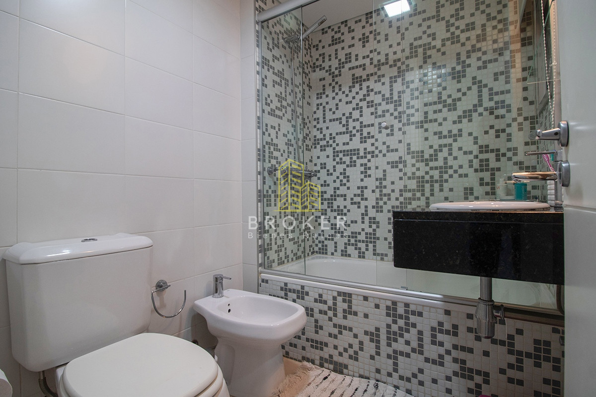 Apartamento ID.1650/Venta_Apartamento_3_dormitorios_y_medio_en_Chiverta,_Punta_del_Este._Uruguay. - Venta Apartamento 3 dormitorios y medio en Chiverta, Punta del Este. Uruguay.