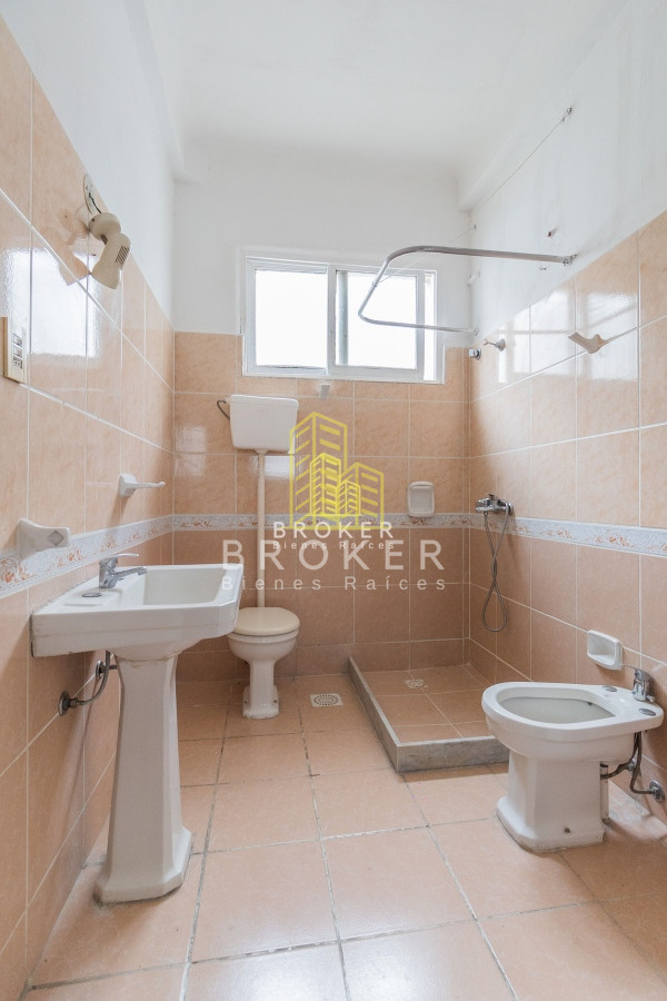 Apartamento ID.697/Apartamento_4_dormitorios_en_Centro_Sur - Apartamento 4 dormitorios en Centro Sur