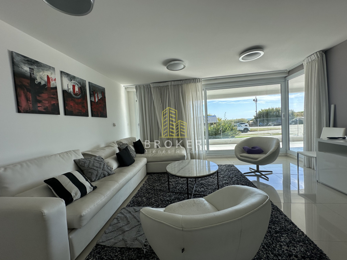 Apartamento ID.2298/OPORTUNIDAD_EN_PRIMERA_LINEA_MANSA_A_SOLO_419.000USD,_3_DORMITORIOS_Y_DEPENDENCIA. - OPORTUNIDAD EN PRIMERA LINEA MANSA A SOLO 419.000USD, 3 DORMITORIOS Y DEPENDENCIA.