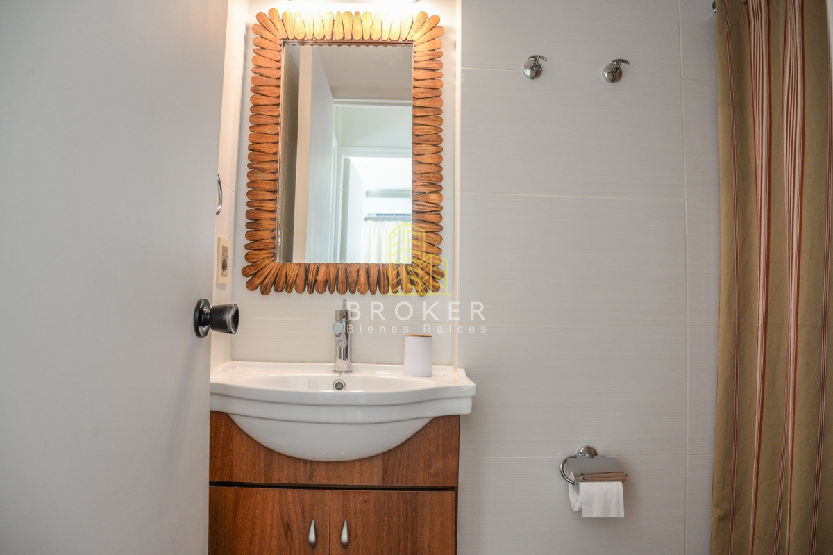 Apartamento ID.526/Venta_Apartamento_3_dormitorios_Península_con_excelente_vista_al_mar - Venta Apartamento 3 dormitorios Península con excelente vista al mar. Punta del Este, Uruguay.