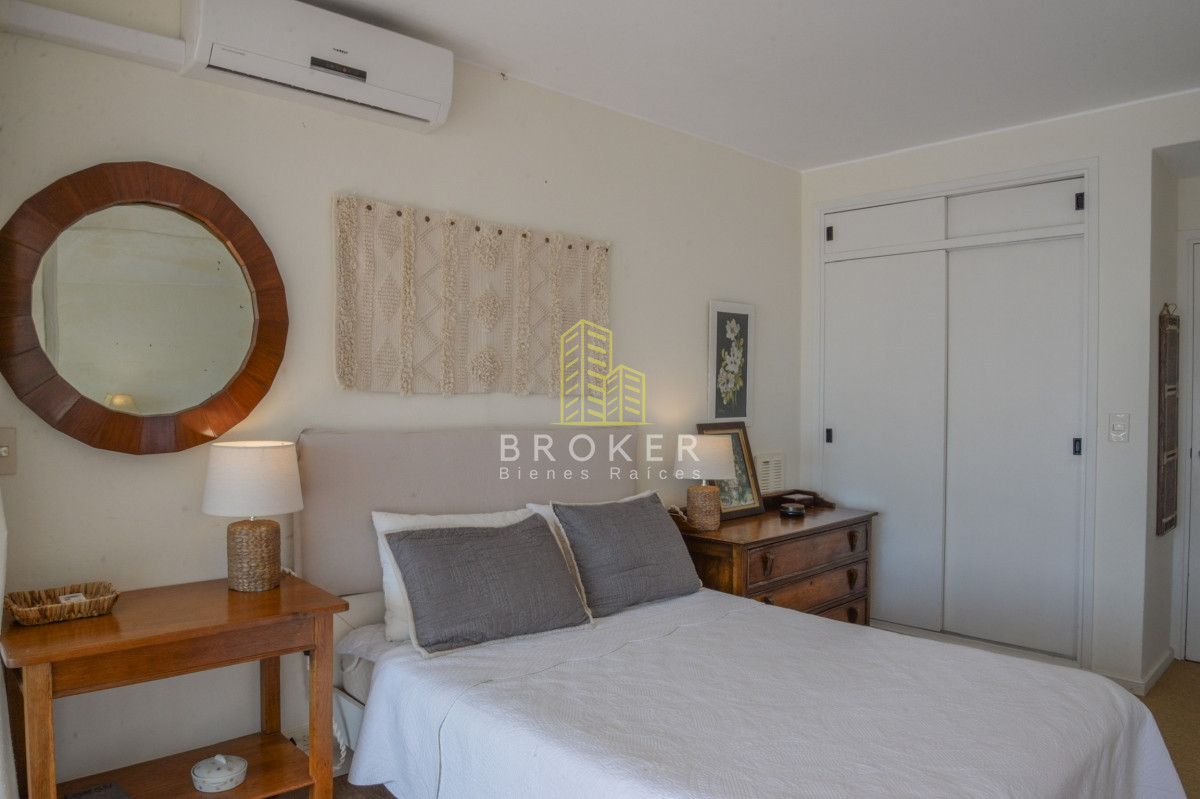Apartamento ID.525/Venta_Apartamento_1_dormitorio_Península_Punta_del_Este_vista_al_mar - Venta Apartamento 1 dormitorio Península Punta del Este vista al mar