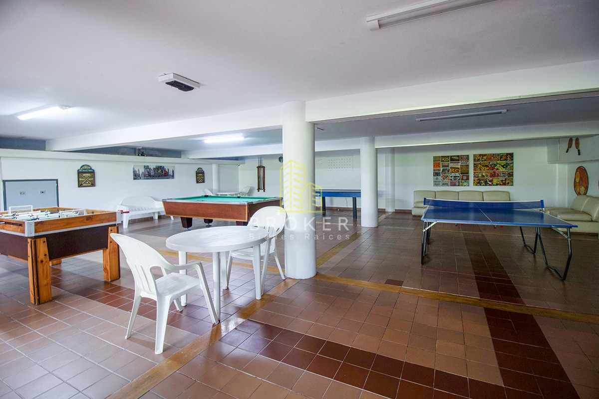 Apartamento ID.785/Oportunidad_en_venta_de_apartamento_con_vista_al_mar_en_Peninsula_-_Punta_del_este - Oportunidad en venta de apartamento con vista al mar en Peninsula - Punta del este