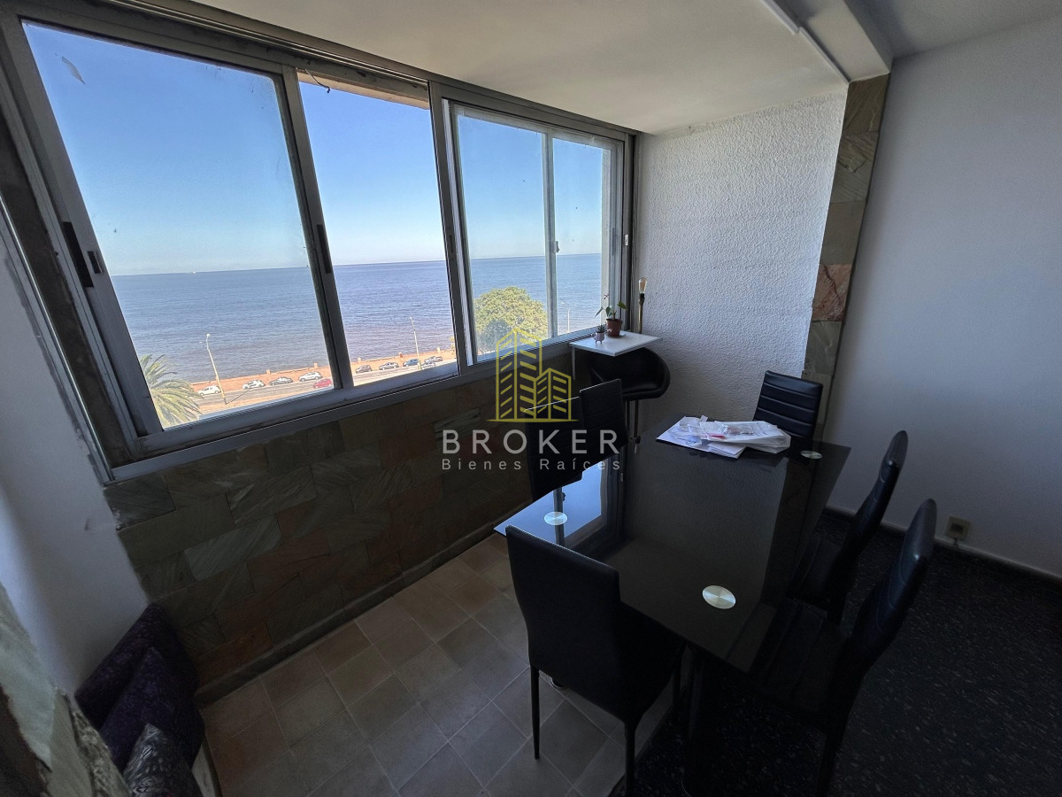 Apartamento ID.1012/Apto_3_dormitorios_en_VENTA_en_Barrio_Sur_frente_a_la_rambla - Apto 3 dormitorios en VENTA en Barrio Sur frente a la rambla