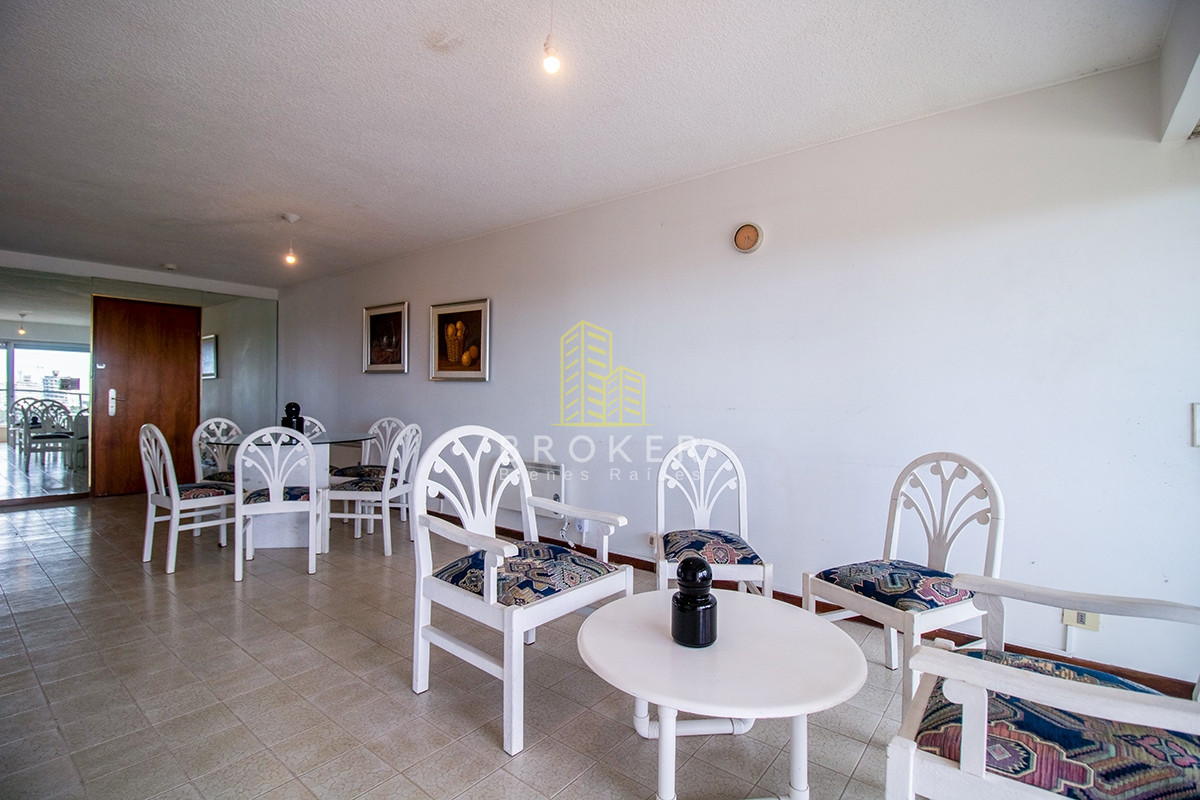 Apartamento ID.1741/Oportunidad_venta_de_apartamento_piso_alto_en_Roosevelt,_dos_dormitorios._Punta_del_Este,_Uruguay. - Oportunidad venta de apartamento piso alto en Roosevelt, dos dormitorios. Punta del Este, Uruguay.