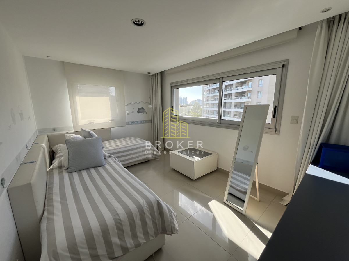 Apartamento ID.2152/Apartamento_3_Dormitorios_mas_dependencia_en_Alquiler_de_Temporada_en_la_Brava_con_Vista_al_Mar__Punta_del_Este_Maldonado - Apartamento 3 Dormitorios mas dependencia en Alquiler de Temporada en la Brava con Vista al Mar  Punta del Este Maldonado